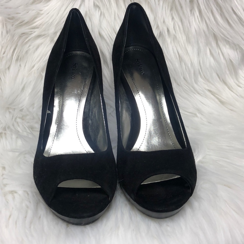 Style & Co Celine Black Peep Toe Heel Size 7.5
